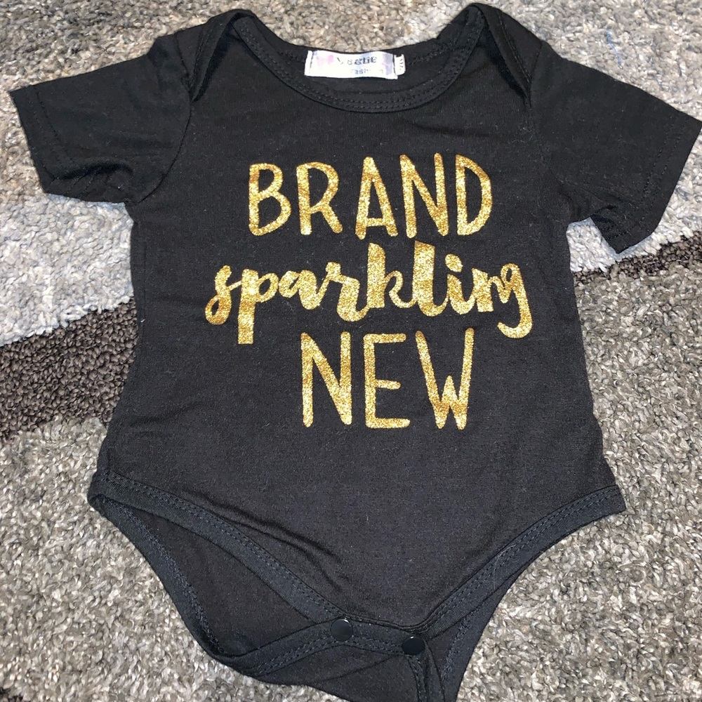 Brand Sparkling New baby onesie size 6-12 months